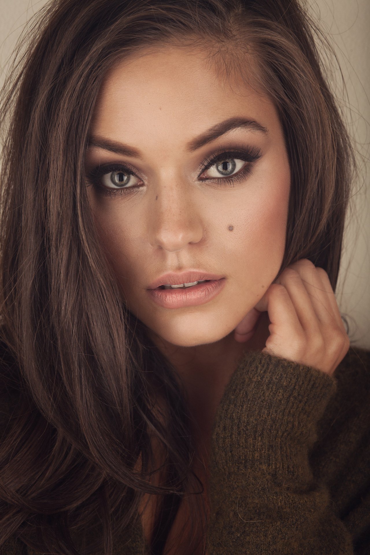 Работа для девушек в эскорте и досуге