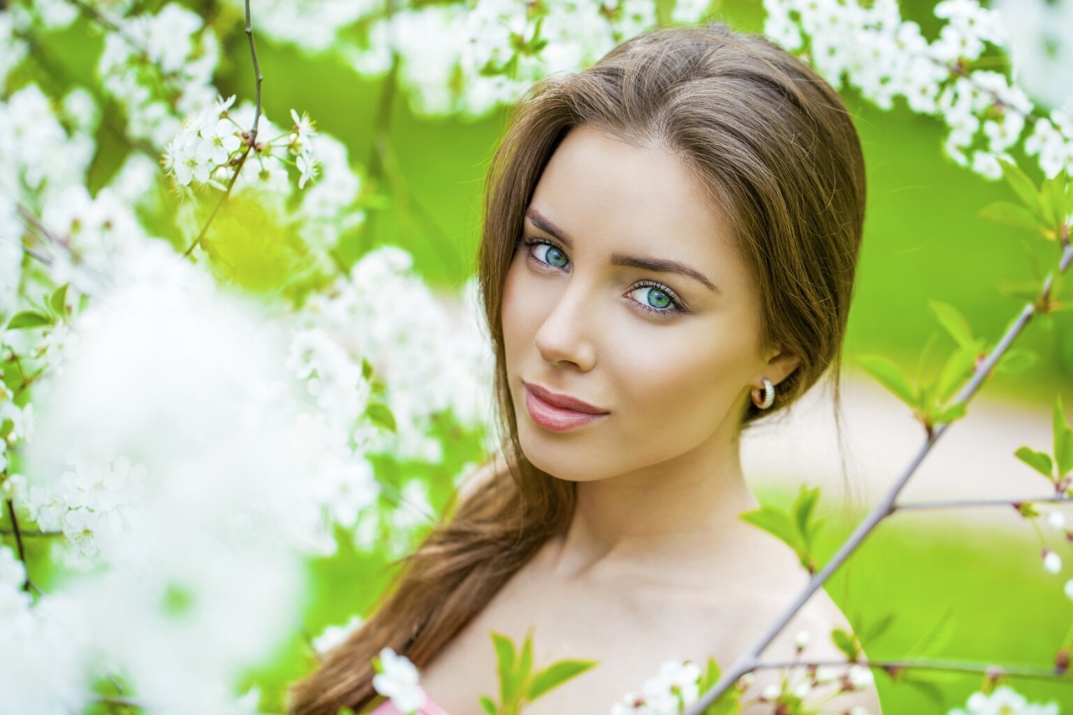 Работа для девушек в эскорте и досуге