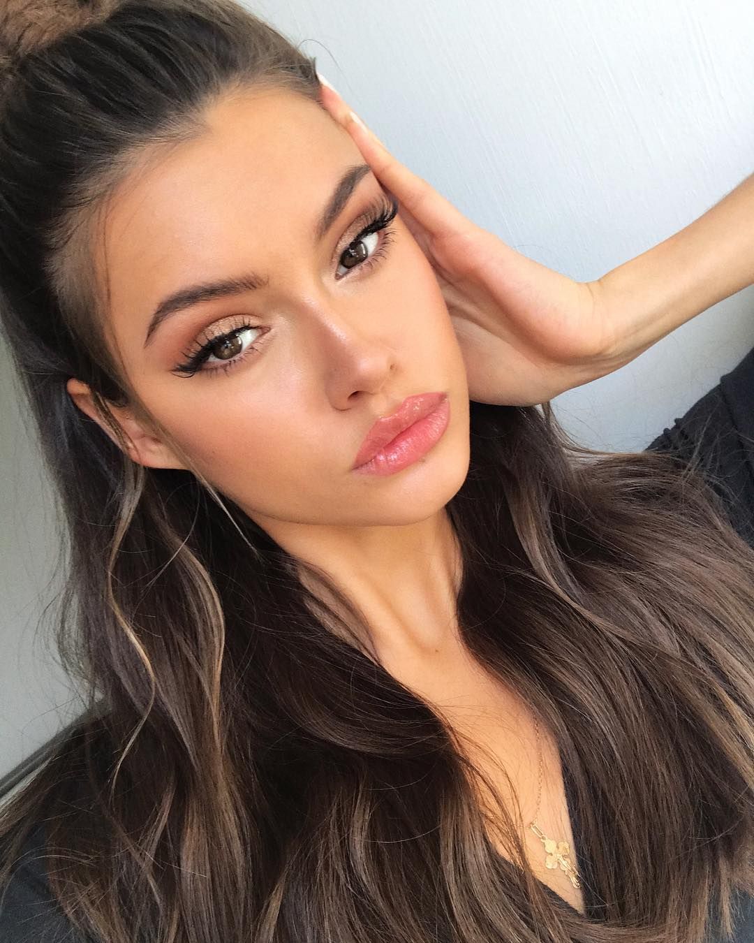 Работа для девушек в эскорте и досуге