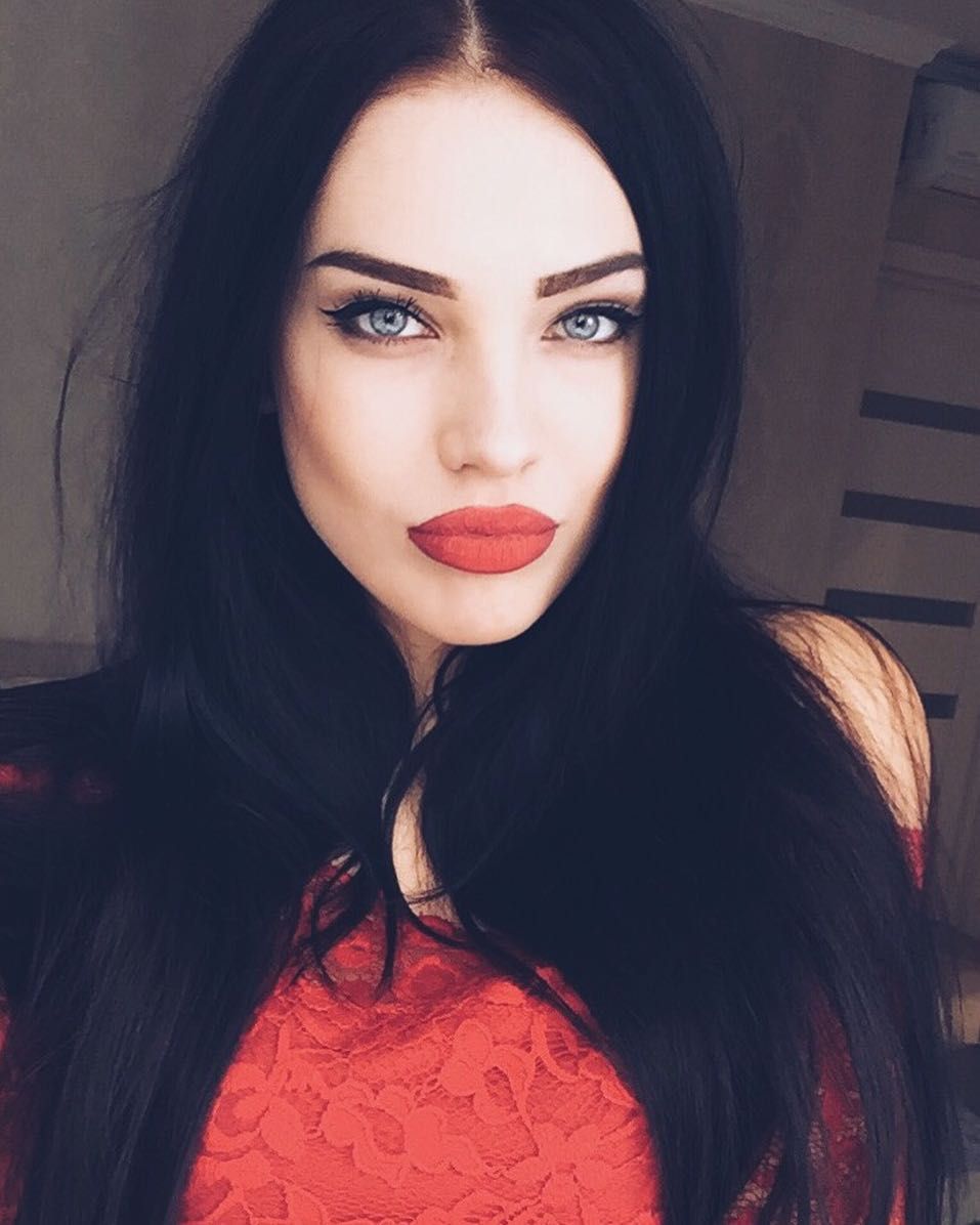 Работа для девушек в эскорте и досуге